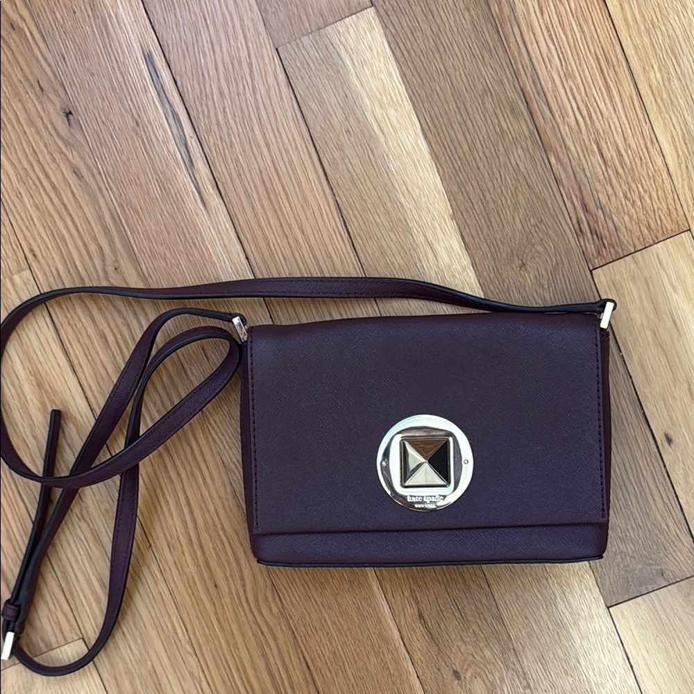 Kate Spade Purple Crossbody Bag with Minimalist Design